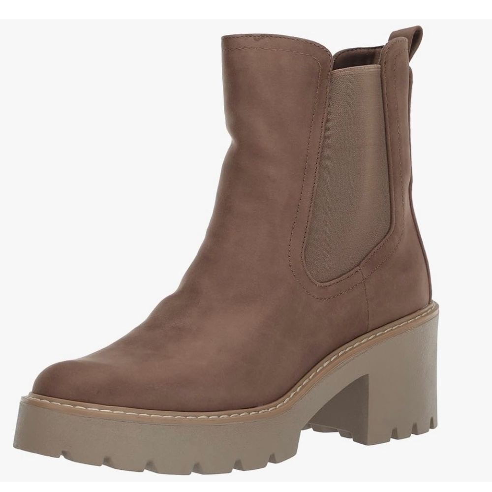 DV Dolce Vita Women’s Tobias Ankle Boot Size 10 NWT
